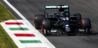 Ο Χάμιλτον αναλαμβάνει την ευθύνη για την «γκάφα» με το pit stop