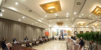 «Κλειδώνουν» αυστηρότερα μέτρα κατά της πανδημίας