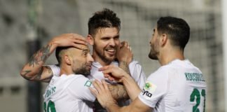 Δηλώνει «παρών»!