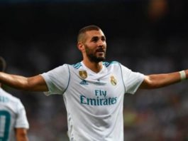 Νικάει και… ελπίζει