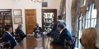 ΣΚΟΥΠΑ ΚΑΙ ΦΑΡΑΣΙ!