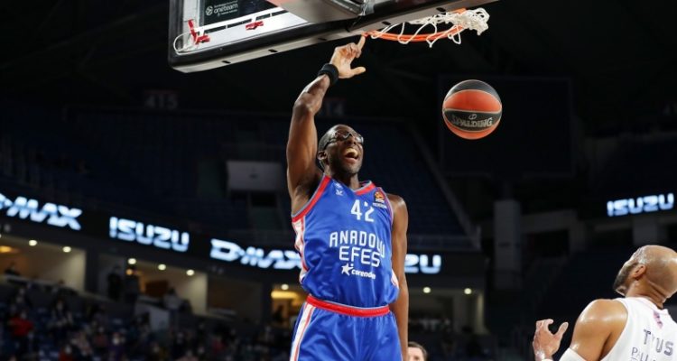 bryant-dunston-anadolu-efes-istanbul-eb20_1