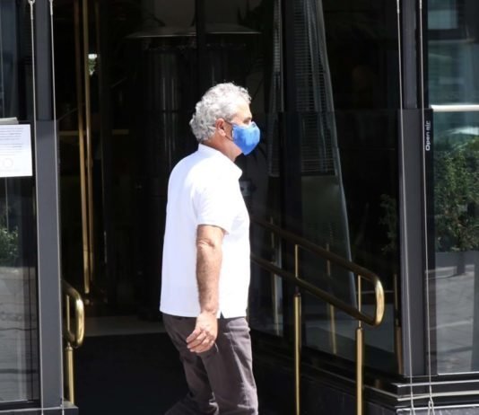 Άλλοι τρεις θανάτοι από Covid-19 – 635 τα νέα κρούσματα