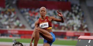 Τρομερή η Ρόχας: Άγγιξε το παγκόσμιο ρεκόρ στο τριπλούν!