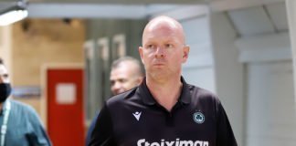 Μπεργκ: «Είμαι χαρούμενος που είχαμε το VAR» (βίντεο)