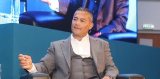 Έμαθε τα κατατόπια