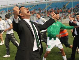 Derby Day: Βίοι παράλληλοι και για προπονητές 1 6 LEMONIS scaled 1