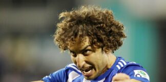 Ανεβάζει στροφές και ξεκίνησε να «πυροβολεί»