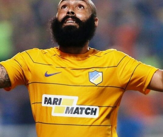 Νέα ομάδα στην Κύπρο για Βάντερ!