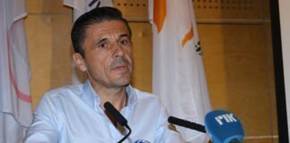 Εδώ σε θέλω κάβουρα, να περπατάς στα κάρβουνα!