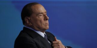 Πέθανε ο Σίλβιο Μπερλουσκόνι