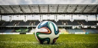 TV: Μια ημέρα ΓΕΜΑΤΗ μπάλα !