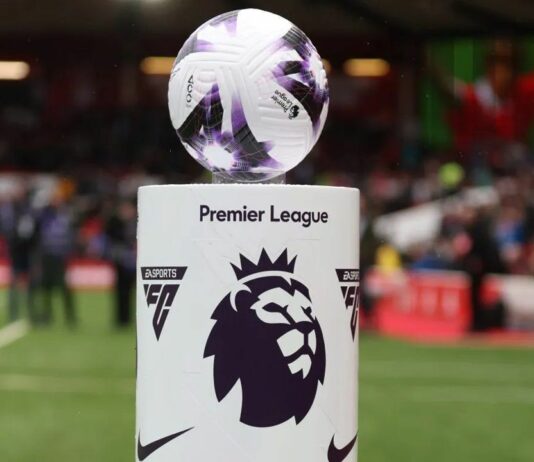 «Τιτανομαχία» με φόντο την τετράδα