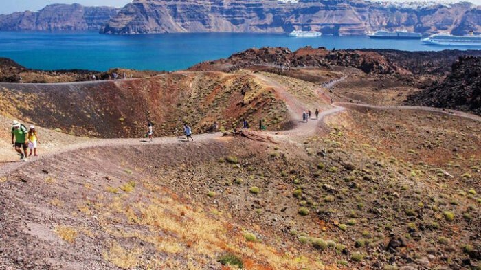 santorini 1 700x393 o39RuI