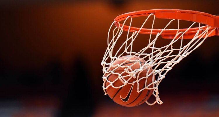 1ca04630272fa8cad59a7e3250d73615academybasket6