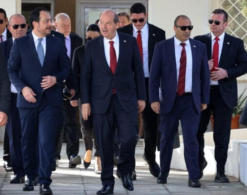 xristodoulidis tatar steward2 506x400 Hw2D0r
