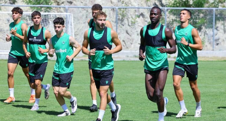 Ομόνοια: Ανάρτηση με… φωτορεπορτάζ από την Κυπερούντα!