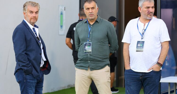 Αναμενόμενο…