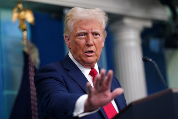 trump 600x400 BWYJVd