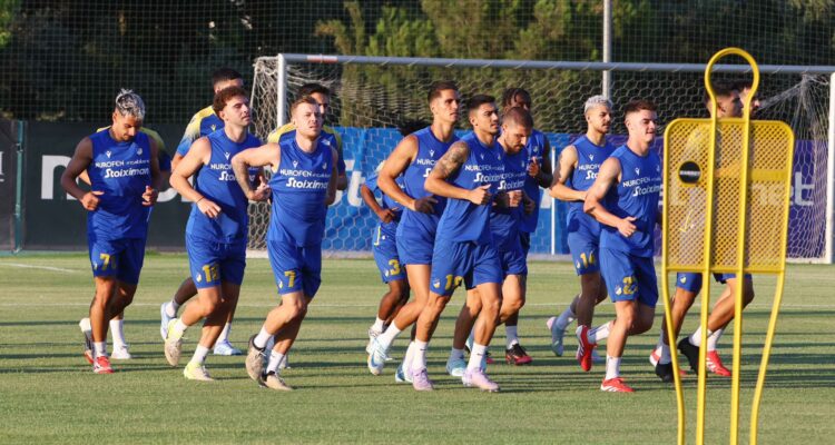 Τα κενά που πρέπει να συμπληρωθούν