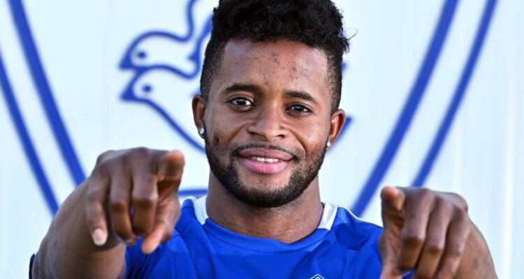 &Alpha;&pi;ό&kappa;&tau;&eta;&sigma;&epsilon; &tau;&omicron;&nu; Momo Yansane &eta; &Omicron;&mu;ό&nu;&omicron;&iota;&alpha; &Alpha;&rho;&alpha;&delta;ί&pi;&pi;&omicron;&upsilon;