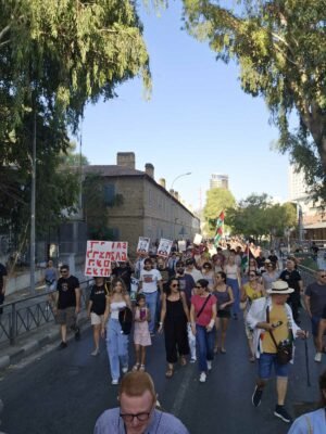 Φωνές αλληλεγγύης από Κύπρο και όλο τον κόσμο καταγγέλλουν τον αποκλεισμό και τη γενοκτονία στη Γάζα