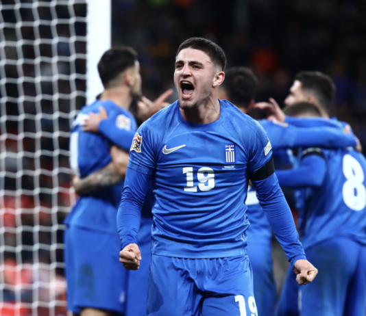 TV: Η “γαλανόλευκη”… έτοιμη να εμποδίσει την απόβαση των Βίκινγκς!