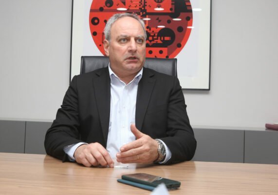 ΓΓ ΑΚΕΛ: «Είναι πολλά τα εκατομμύρια και τα παράξενα» – Επιστολή στην Αρχή κατά της Διαφθοράς για το σκάνδαλο του Βασιλικού 2 STEFANOS STEFANOU 2 2048x14351 1 571x400 V7mptw