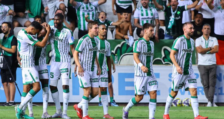 «Την μπάλα την κρατάμε εμείς»