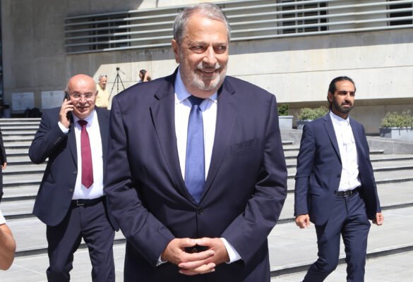 savvidis 3 585x400 DeXBzK