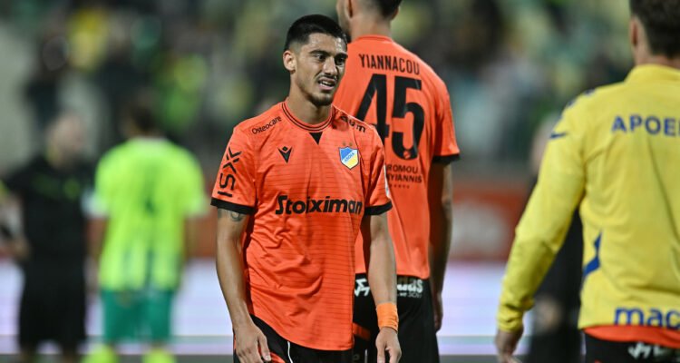 ΑΠΟΕΛ: Η διαφορετική προσέγγιση της αγωνιστικής αστάθειας 1 23 KATO 4