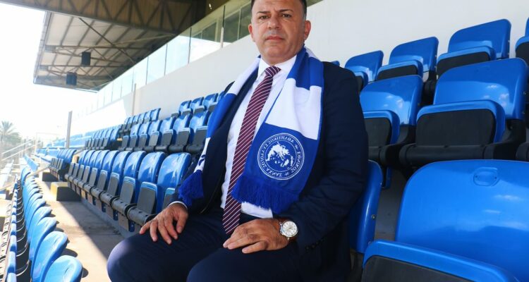 Επιβεβαίωσε για Ανγκελόφσκι