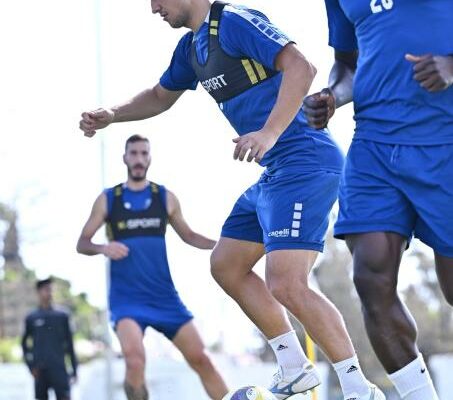 Ομόνοια Αραδίππου: Προετοιμάζεται… πυρετωδώς! (Φώτος) Ομόνοια Αραδίππου: Προετοιμάζεται… πυρετωδώς! (Φώτος)