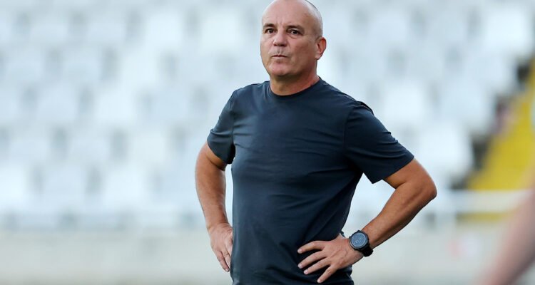 Kωστή: «Δίκαια πήραμε τον βαθμό» 1 CHA 8167