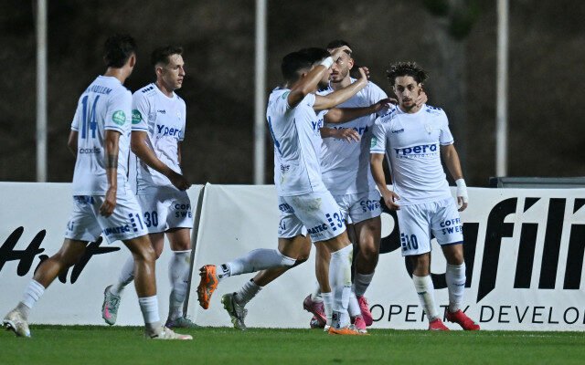 Μεγάλο τρίποντο η Ομόνοια Αρ. / Μοιραίος ο Ρομό 1 GM0 5904 thumbnail preview