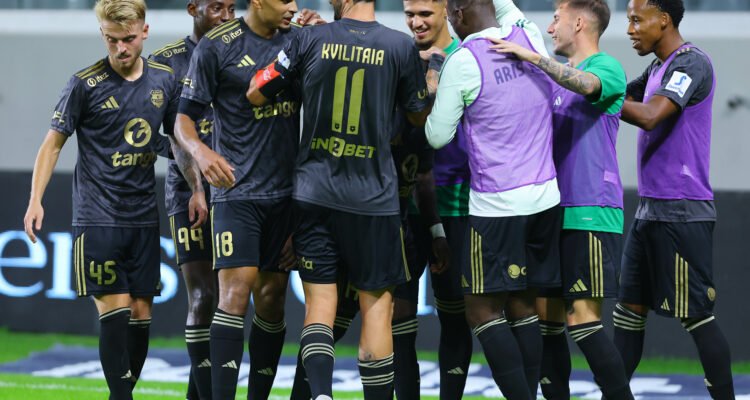 Άρης: Δραματική πρόκριση στα... χασομέρια! 3 SMAR0633