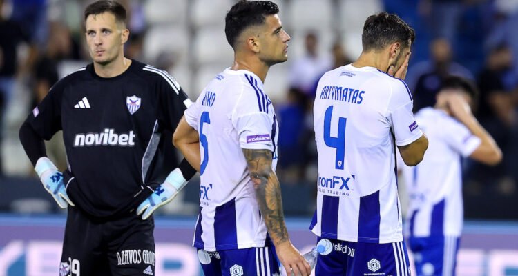 Η Ανόρθωση καλείται να συμβιβαστεί με τη σκληρή πραγματικότητα 1 ano