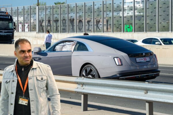 fonos dimosthenous 600x400 nV7XOt