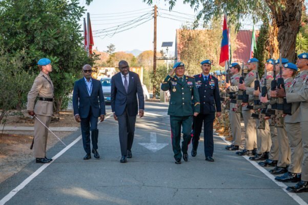 unficyp 601x400 VUXzJD