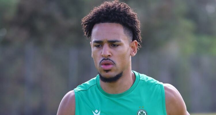 Αναμονή για Μαέ