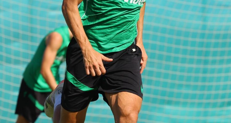 587303447_1190454516519983_2479891325556172193_n