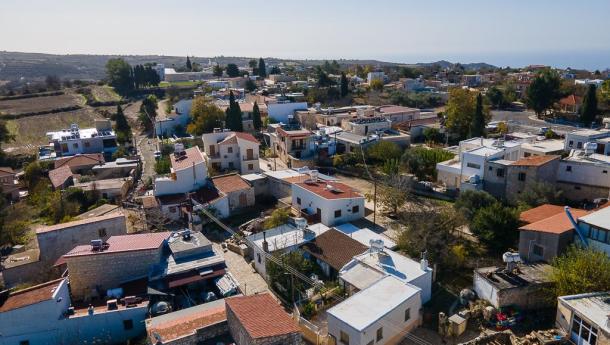 68674f8eec40d1 LF8hlM