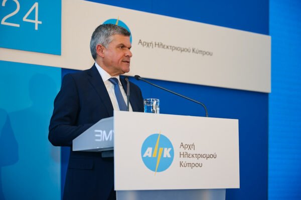 Image 5 600x400 QrRsKH