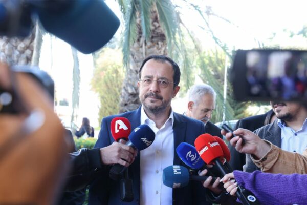 Πρόεδρος: Πολύ σύντομα θα έχουμε θετικά αποτελέσματα για την ΑΤΑ