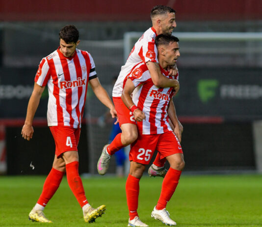 Νέα Σαλαμίνα: Νίκησε την ΠΑΕΕΚ και συνεχίζει να ”οδηγεί την κούρσα”