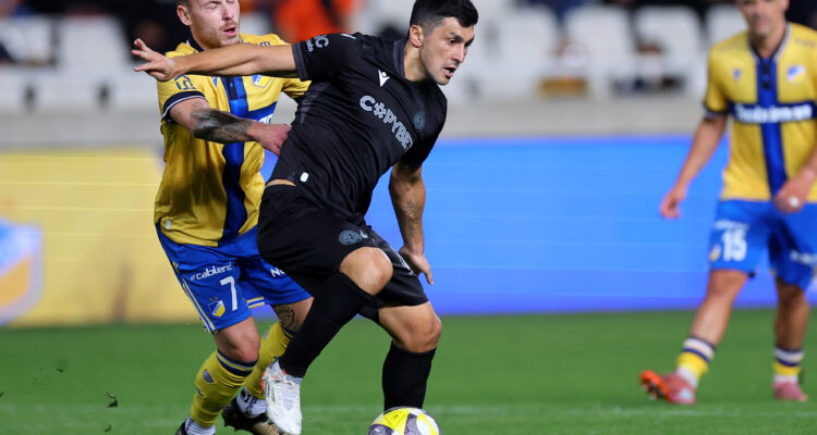 Στιγμιότυπα: ΑΠΟΕΛ-ΑΕΛ