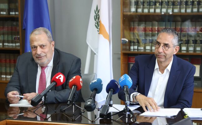 aggelidis savvidis2 646x400 WVQSSR