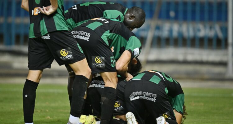 &Sigma;&pi;&omicron;&upsilon;&delta;&alpha;ί&omicron; &delta;&iota;&pi;&lambda;ό &gamma;&iota;&alpha; &tau;&omicron;&nu; &Omicron;&lambda;&upsilon;&mu;&pi;&iota;&alpha;&kappa;ό &sigma;&tau;&omicron; &Pi;&Alpha;&Pi;