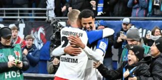 Το Αμβούργο των 10 παικτών «ξέρανε» την Στουτγκάρδη στο 94’!