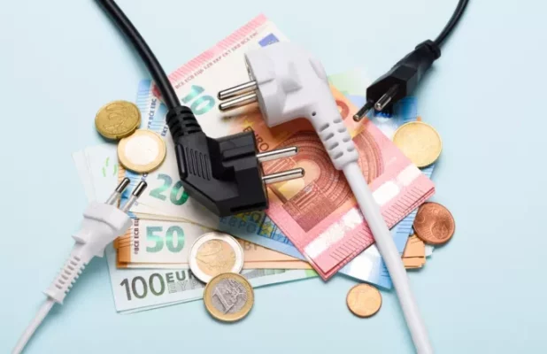 shutterstock revma.jpg1 618x400 o9SmbX